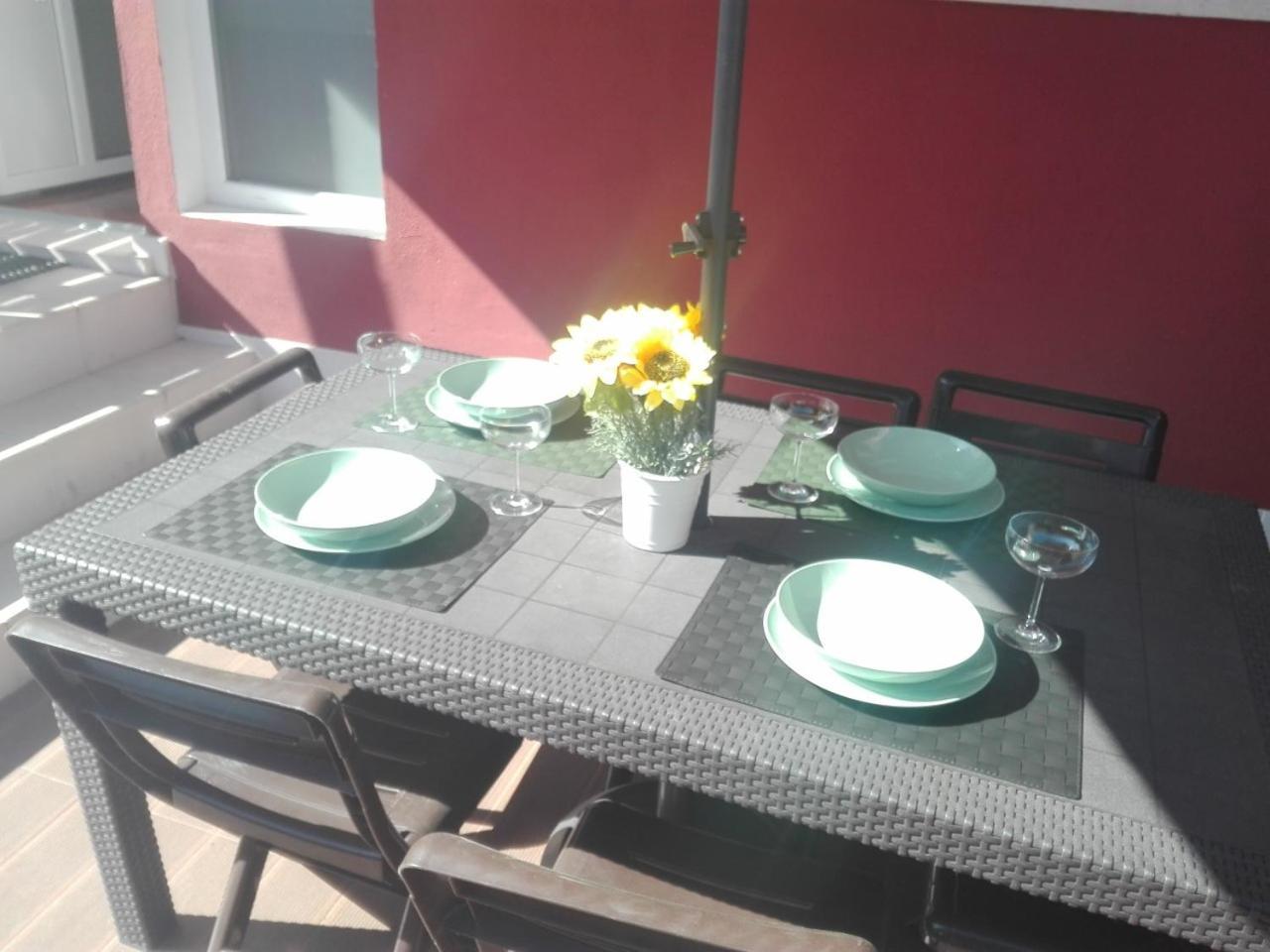 Lisbon Beach Apartments 1 Коста да Капарика Екстериор снимка