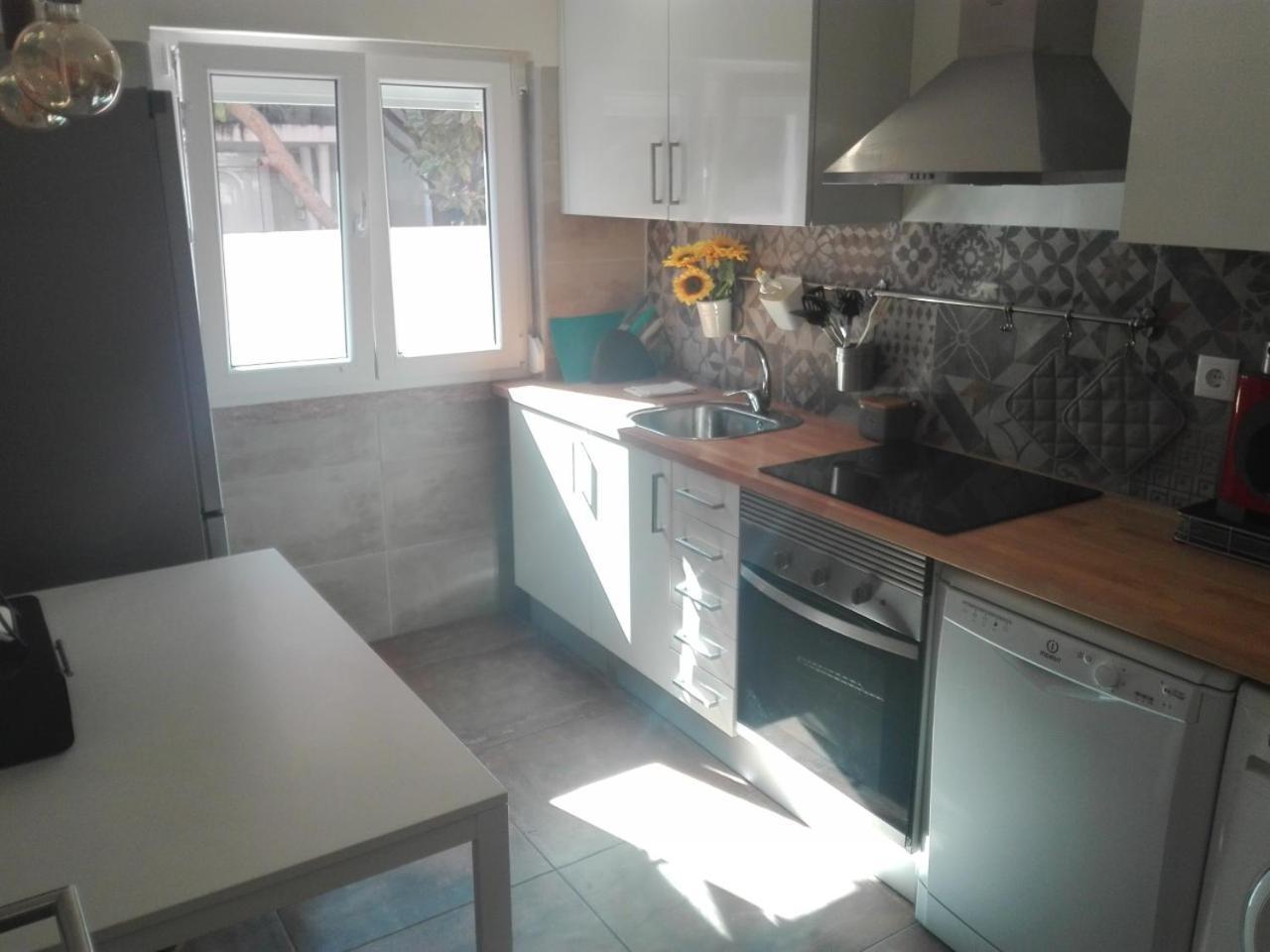 Lisbon Beach Apartments 1 Коста да Капарика Екстериор снимка